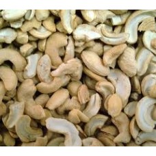 castanha de caju amêndoa  quebrada partida aumeio branca